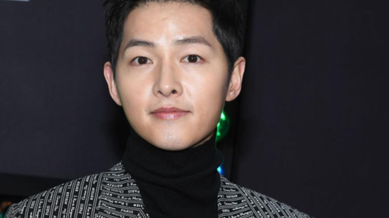 Vincenzo Soong Joong Ki Is Intriguing As Cold Blooded Lawyer In New Teaser Video